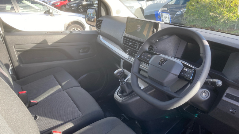 Peugeot Expert L1 Diesel 1.5 BlueHDi 120 Asphalt Van